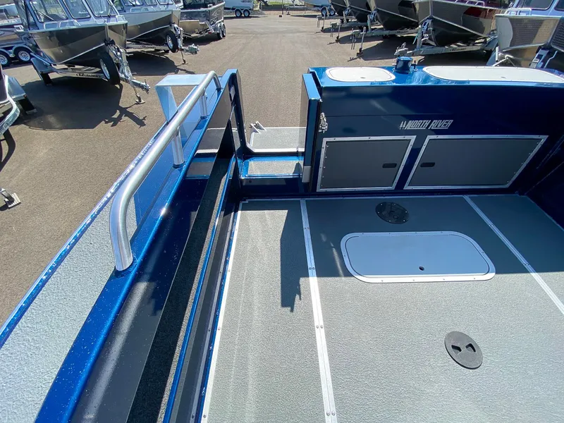 Slide: The Image of North River 24' Seahawk 2026 - 22