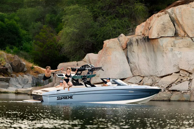 Slide: The Image of Supreme S240 2026 - 13
