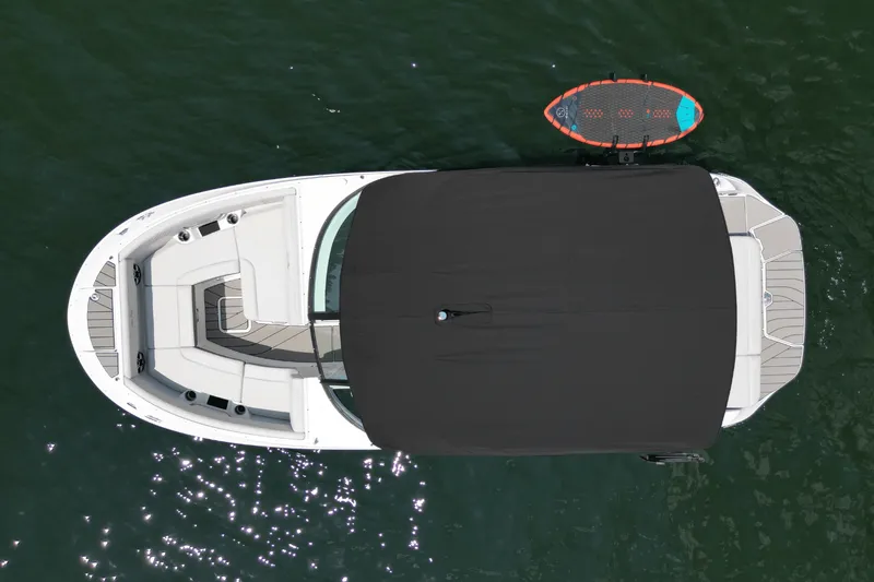 Slide: The Image of Sea Ray SDX 230 Surf 2026 - 4