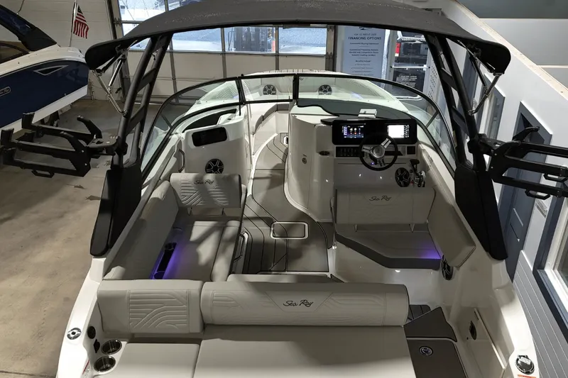 Slide: The Image of Sea Ray SDX 230 Surf 2026 - 7