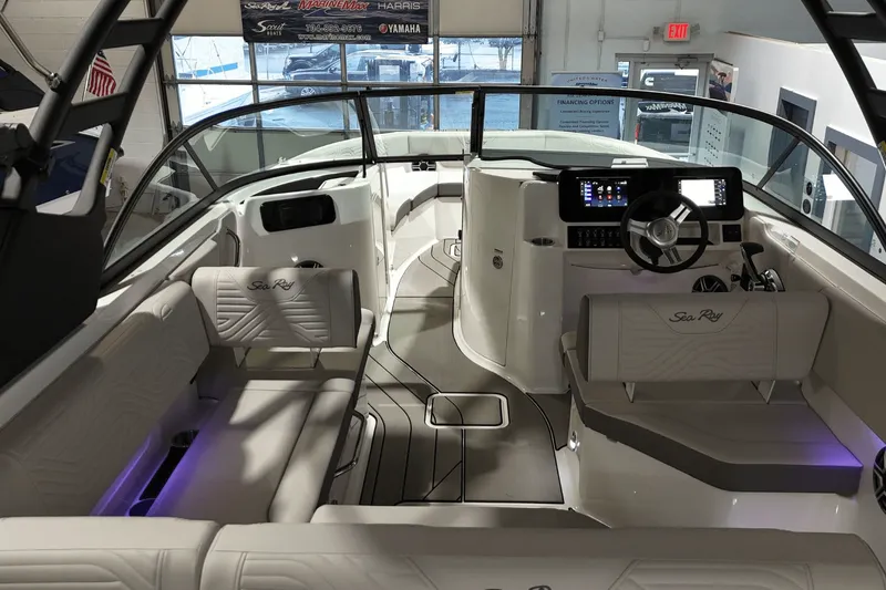 Slide: The Image of Sea Ray SDX 230 Surf 2026 - 8