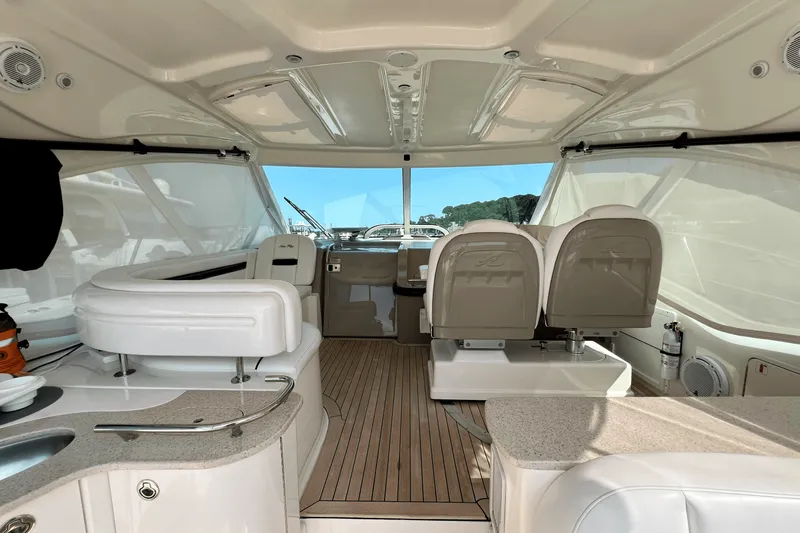 Slide: The Image of Sea Ray 48 Sundancer 2008 - 17