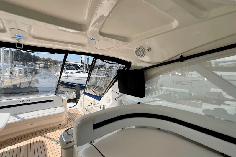 Slide: The Image of Sea Ray 48 Sundancer 2008 - 28