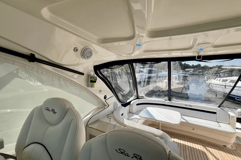 Slide: The Image of Sea Ray 48 Sundancer 2008 - 29