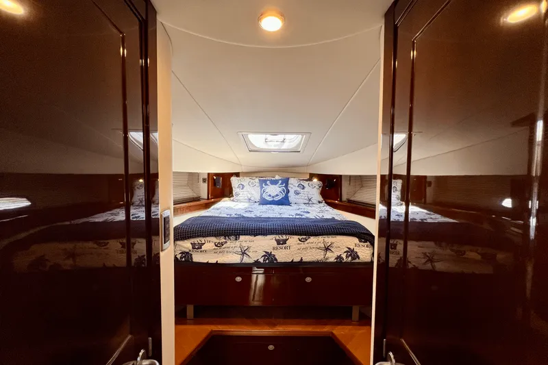 Slide: The Image of Sea Ray 48 Sundancer 2008 - 33