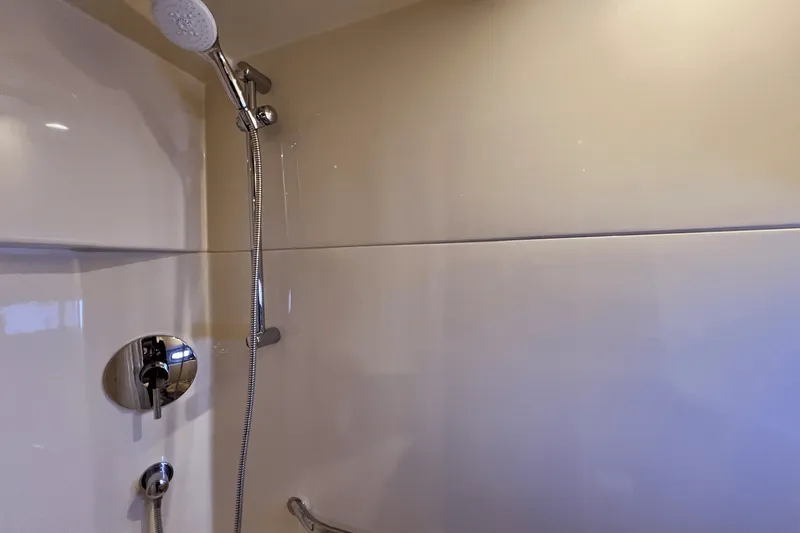 Slide: The Image of Sea Ray 48 Sundancer 2008 - 53