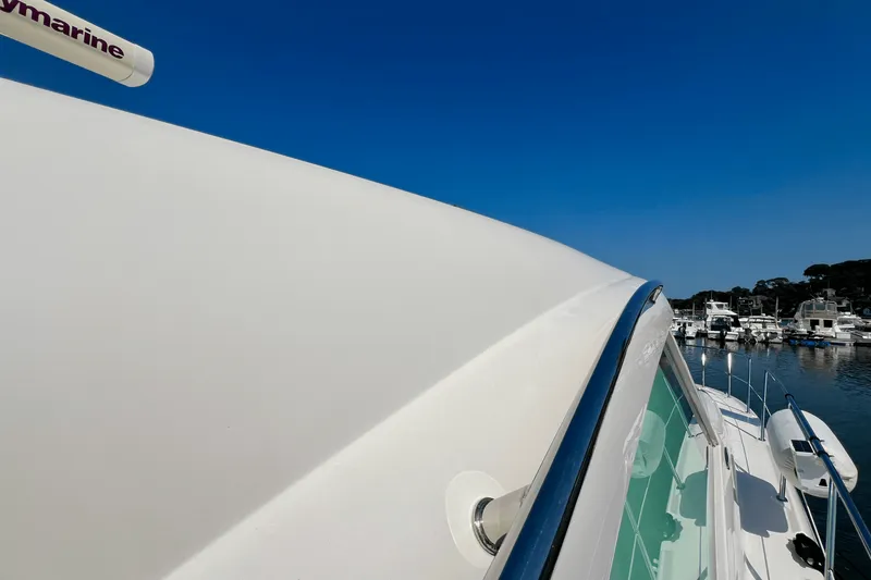 Slide: The Image of Sea Ray 48 Sundancer 2008 - 58