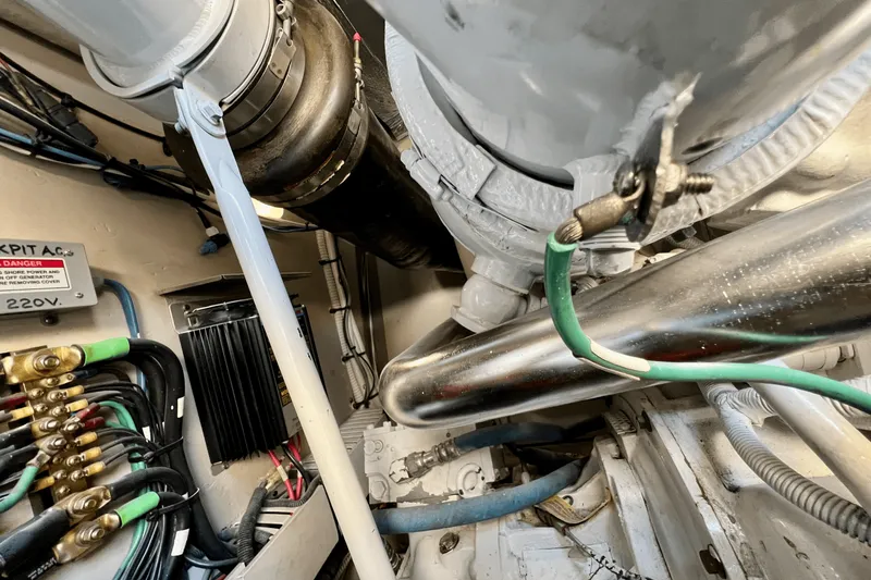 Slide: The Image of Sea Ray 48 Sundancer 2008 - 85