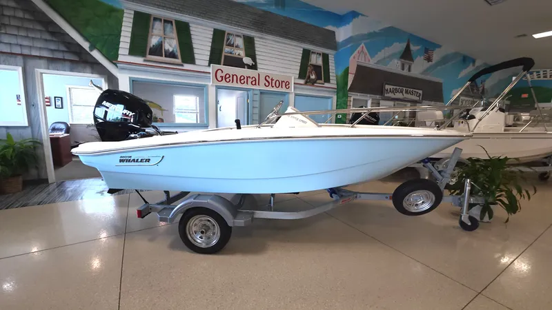 Slide: The Image of Boston Whaler 130 Super Sport 2026 - 2