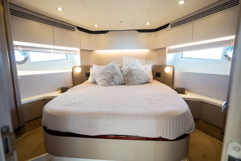 Slide: The Image of Azimut 60 Flybridge 2018 - 54