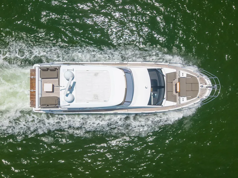 Slide: The Image of Azimut 60 Flybridge 2018 - 5