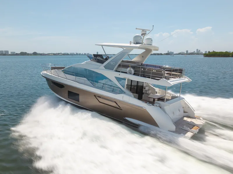 Slide: The Image of Azimut 60 Flybridge 2018 - 4