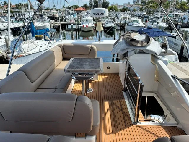 Slide: The Image of Bavaria 420 VITRESS FLY 2017 - 29