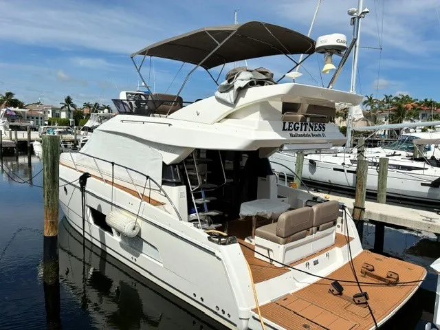 Slide: The Image of Bavaria 420 VITRESS FLY 2017 - 38