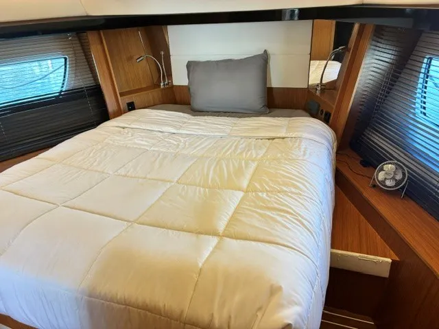 Slide: The Image of Bavaria 420 VITRESS FLY 2017 - 44
