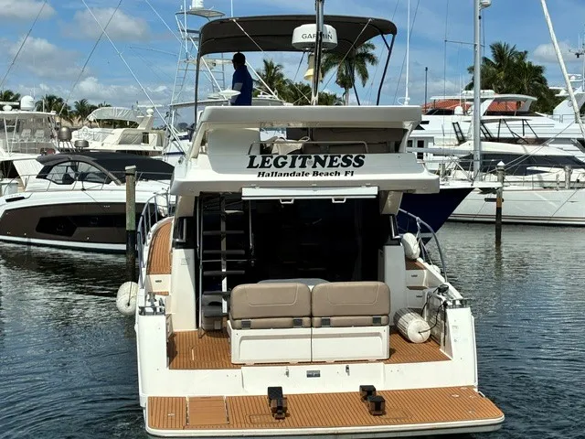 Slide: The Image of Bavaria 420 VITRESS FLY 2017 - 3