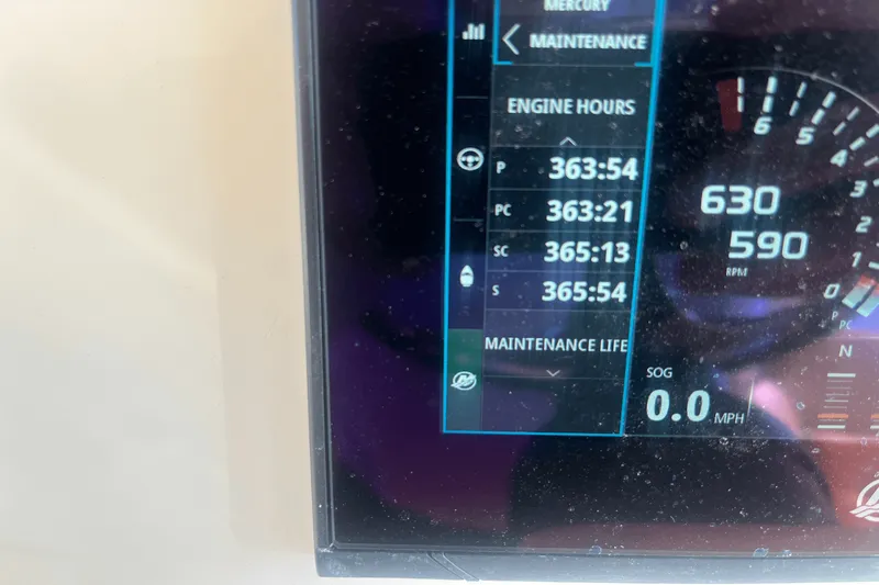 Slide: The Image of Scout 380 LXF 2020 - 29