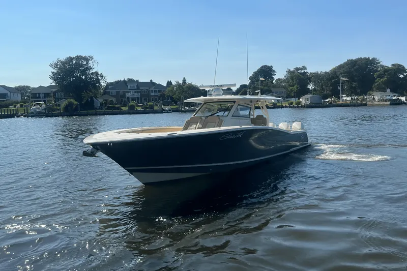 Slide: The Image of Scout 380 LXF 2020 - 4