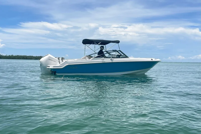 The Image of Boston Whaler 210 Vantage 2025 - 0