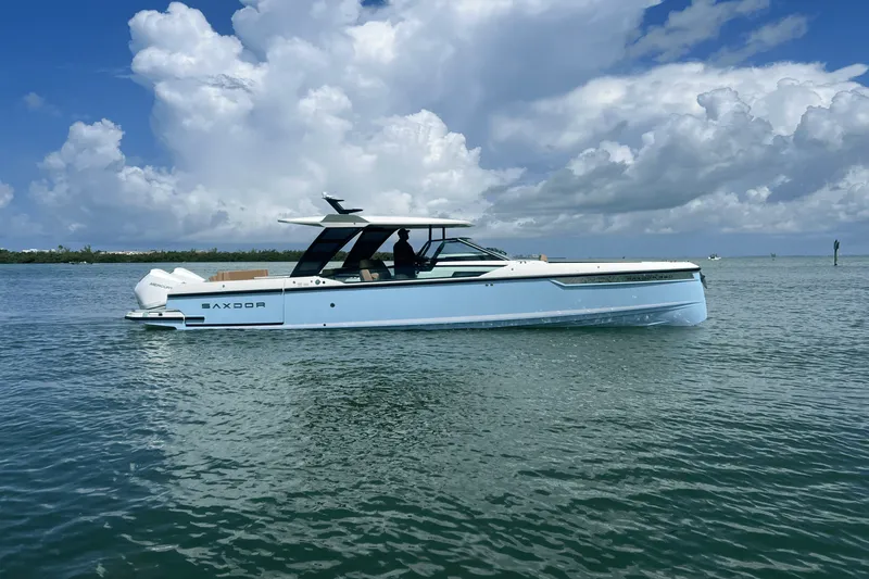 The Image of Saxdor 320 GTO 2025 - 0