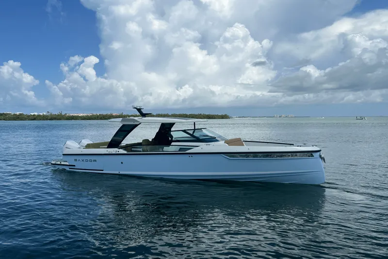 Slide: The Image of Saxdor 320 GTO 2025 - 2