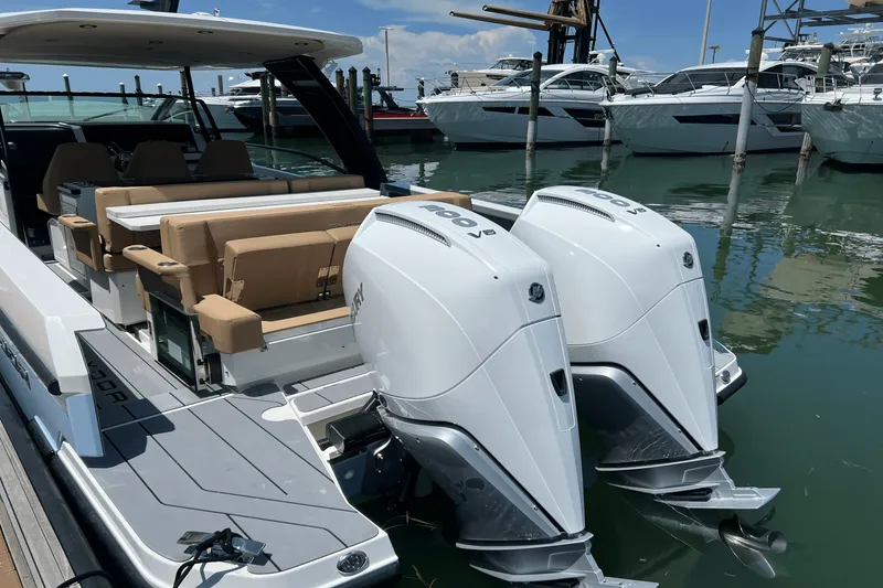 Slide: The Image of Saxdor 320 GTO 2025 - 42