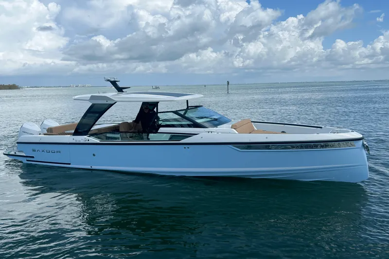 Slide: The Image of Saxdor 320 GTO 2025 - 5