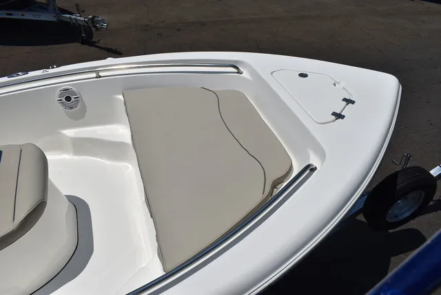 Slide: The Image of Key West Boats 189 FS 2023 - 13