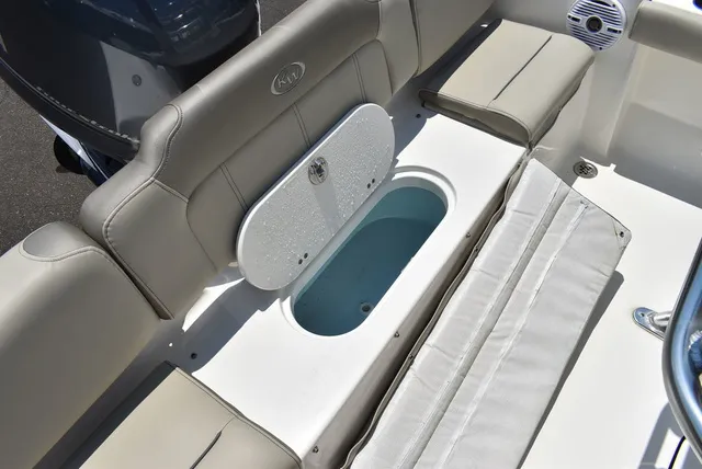 Slide: The Image of Key West Boats 189 FS 2023 - 23