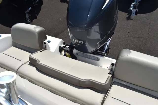 Slide: The Image of Key West Boats 189 FS 2023 - 21