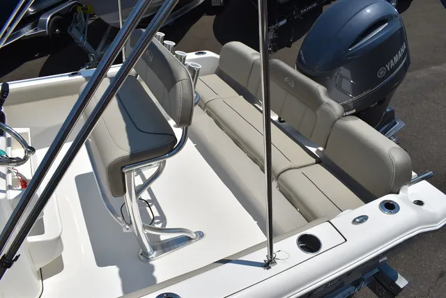 Slide: The Image of Key West Boats 189 FS 2023 - 17