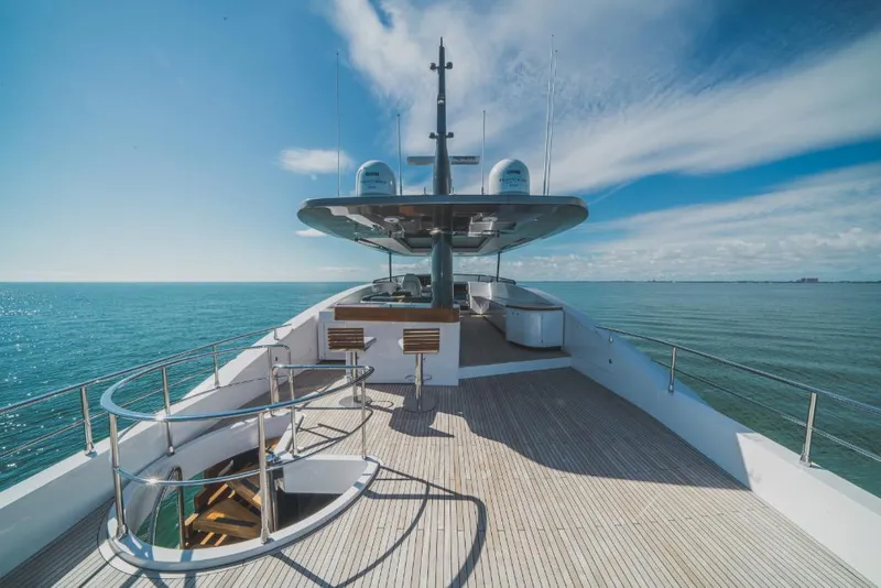 Slide: The Image of Azimut Magellano 25 Metri 2023 yacht deck with ocean view and clear sky. - 31