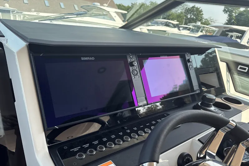 Slide: The Image of Saxdor 320 GTO 2025 - 24