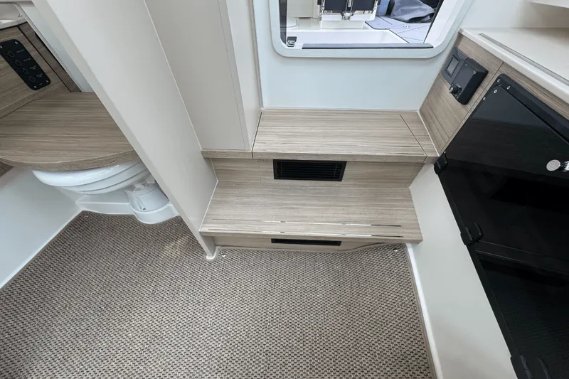 Slide: The Image of Saxdor 320 GTO 2025 - 30