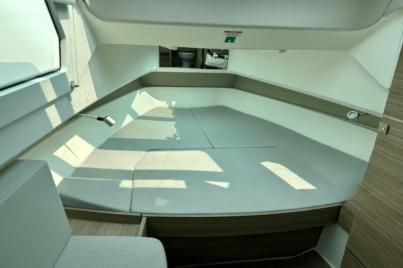 Slide: The Image of Saxdor 320 GTO 2025 - 33