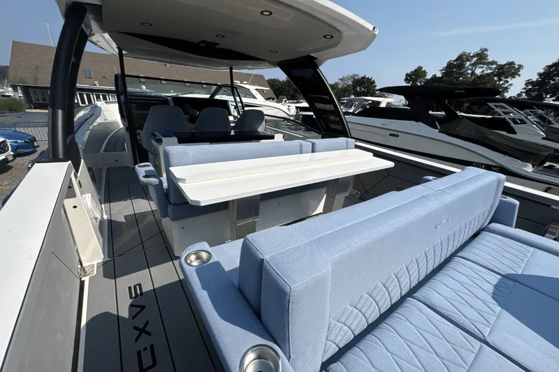 Slide: The Image of Saxdor 320 GTO 2025 - 9