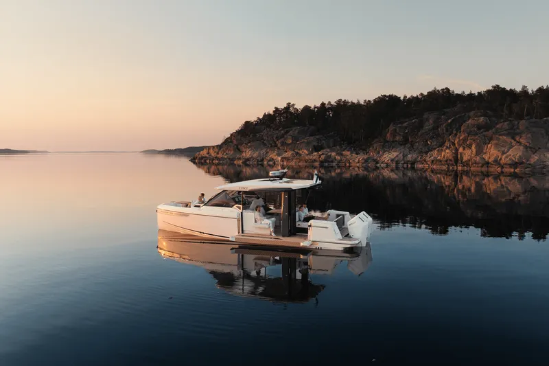 Slide: The Image of Saxdor 400 GTO 2025 - 87