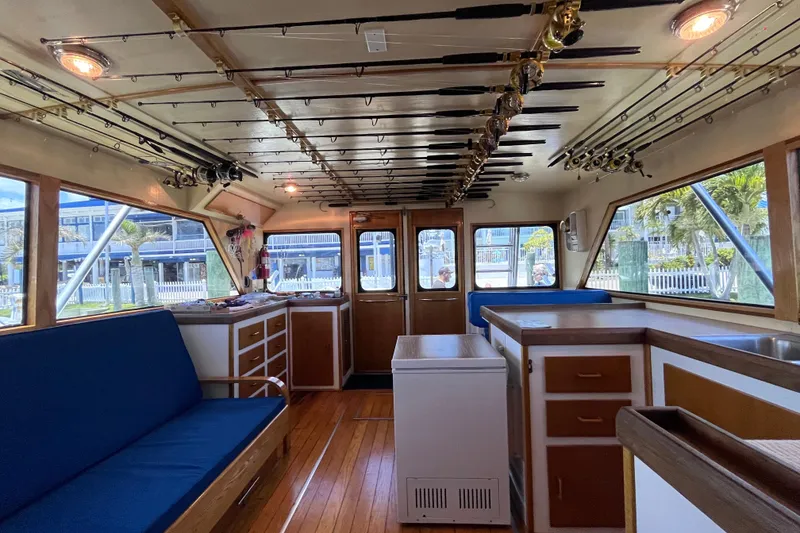 Slide: The Image of Breaux Brothers 44 CUSTOM SPORTFISH 1989 - 41