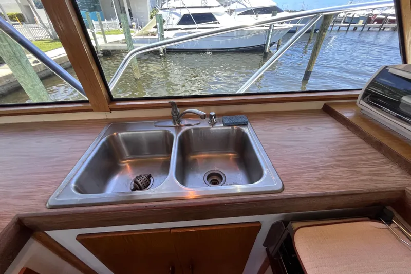 Slide: The Image of Breaux Brothers 44 CUSTOM SPORTFISH 1989 - 28