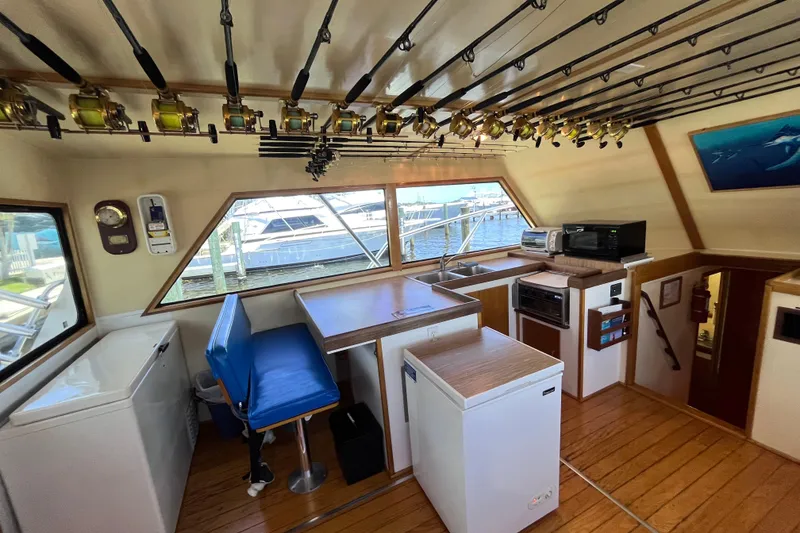 Slide: The Image of Breaux Brothers 44 CUSTOM SPORTFISH 1989 - 27