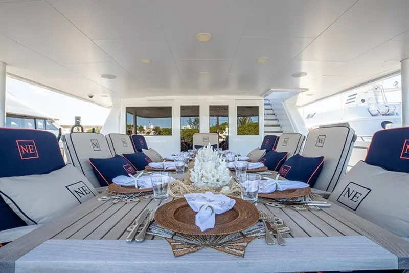 Slide: The Image of FEADSHIP 140 Trideck 1992 - 26