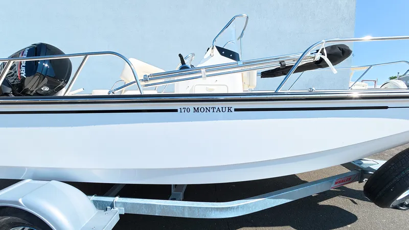 Slide: The Image of Boston Whaler 170 Montauk 2026 - 3