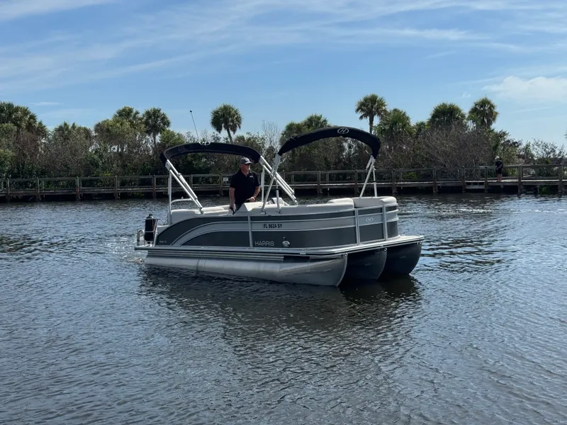 The Image of Harris Cruiser 210 2021 - 0