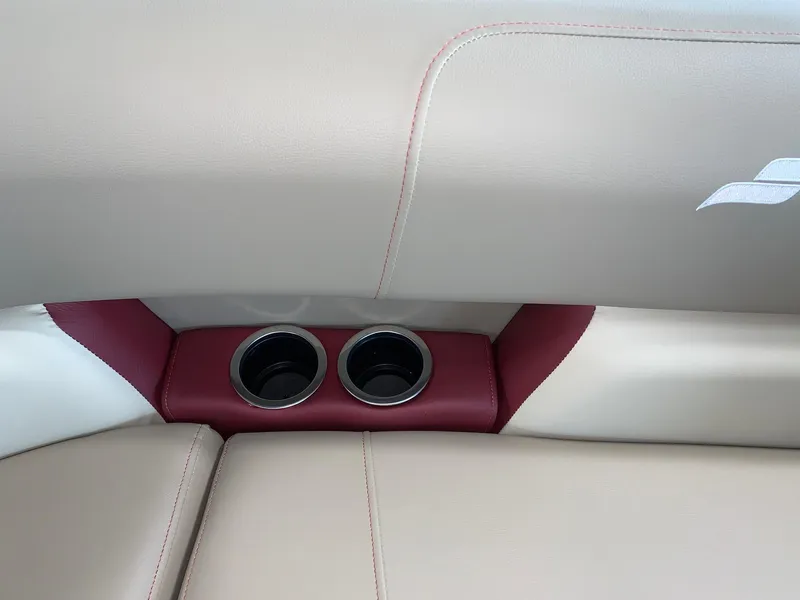 Slide: The Image of Starcraft LX22 R 2024 - 13