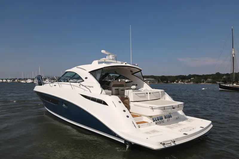 Slide: The Image of Sea Ray 410 SUNDANCER 2014 - 1