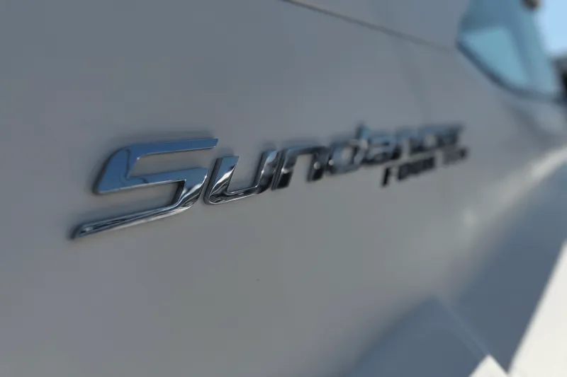 Slide: The Image of Sea Ray 410 SUNDANCER 2014 - 18