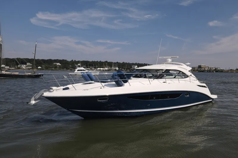 Slide: The Image of Sea Ray 410 SUNDANCER 2014 - 2