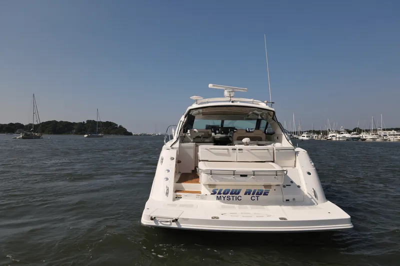 Slide: The Image of Sea Ray 410 SUNDANCER 2014 - 84