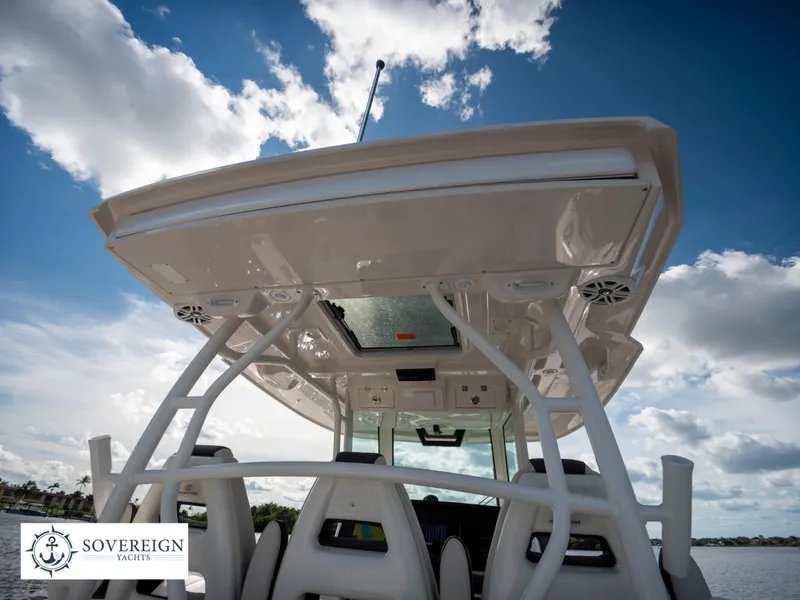 Slide: The Image of Sailfish 360 CC 2024 - 54