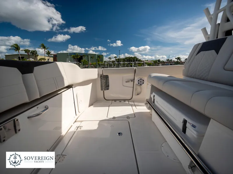 Slide: The Image of Sailfish 360 CC 2024 - 61